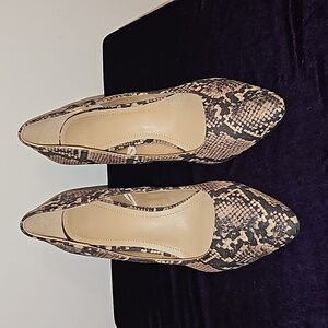 Snake print block heel 3"